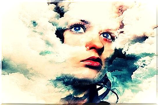 Face of a girl seen among the clouds, which is her suggestion